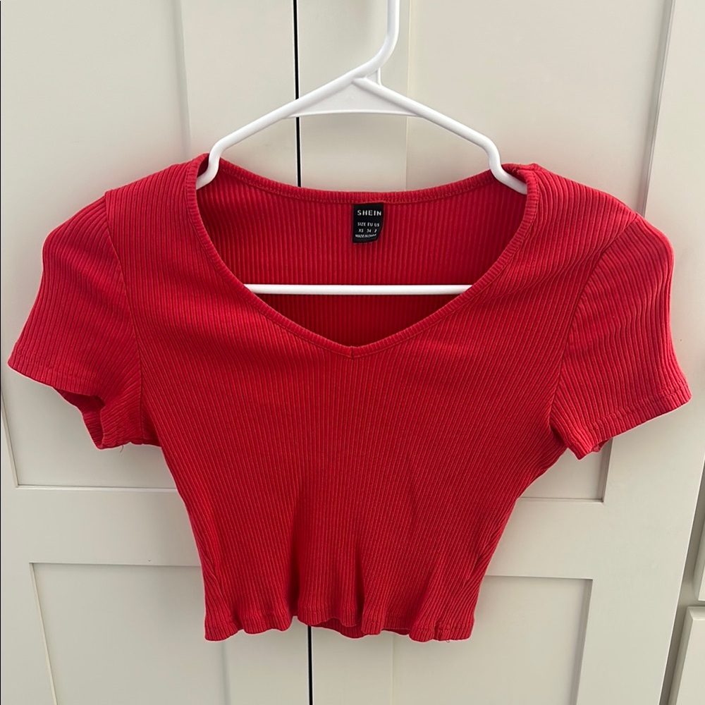 SHEIN Red Short Sleeve Ribbed Crop Tee